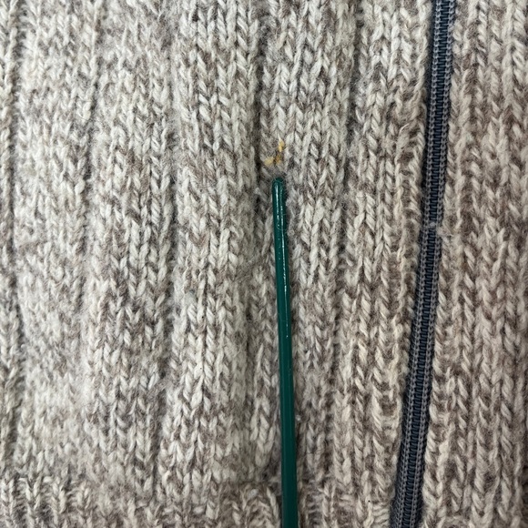 VNTG LL Bean Fair Isle Wool Zip Cardigan Sz L Made in USA Winter Outdoors Camp - Picture 9 of 12
